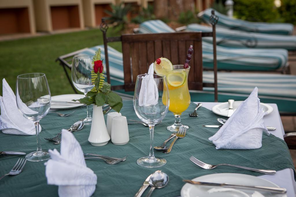 M'Kango Golfview Hotel Lusaka Extérieur photo