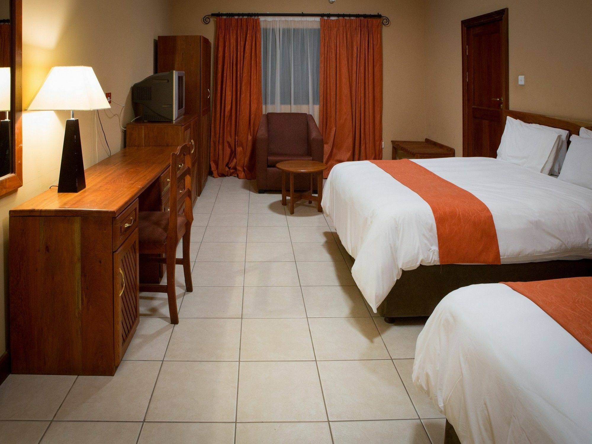 M'Kango Golfview Hotel Lusaka Extérieur photo